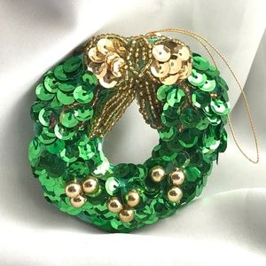 VTG Green Christmas Wreath 50's 60's Tree Ornament
